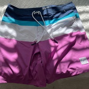 American Eagle Board short at the knee size extra large men